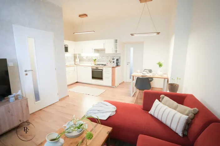 Prodej bytu 2+kk, Praha - Vysočany, Špitálská, 57 m2