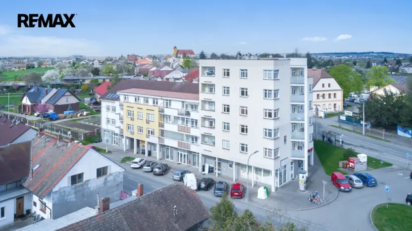 Prodej bytu 2+kk, Hradec Králové - Kukleny, Pardubická, 51 m2