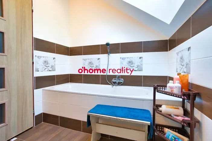 Prodej rodinného domu, Červená Voda, 154 m2