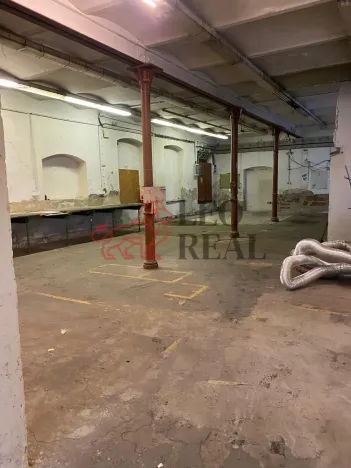 Pronájem výrobních prostor, Ústí nad Labem - Krásné Březno, Drážďanská, 165 m2