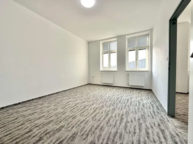 Pronájem bytu 2+1, Opava - Předměstí, Hviezdoslavova, 60 m2