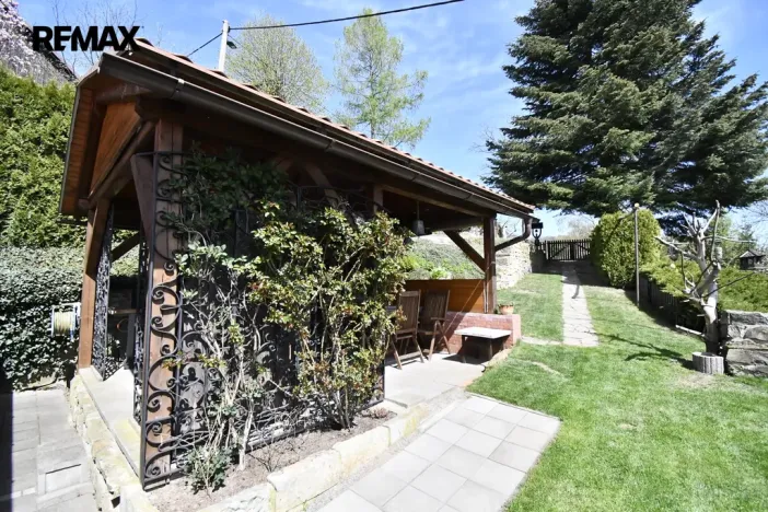 Prodej chalupy, Osečnice, 93 m2