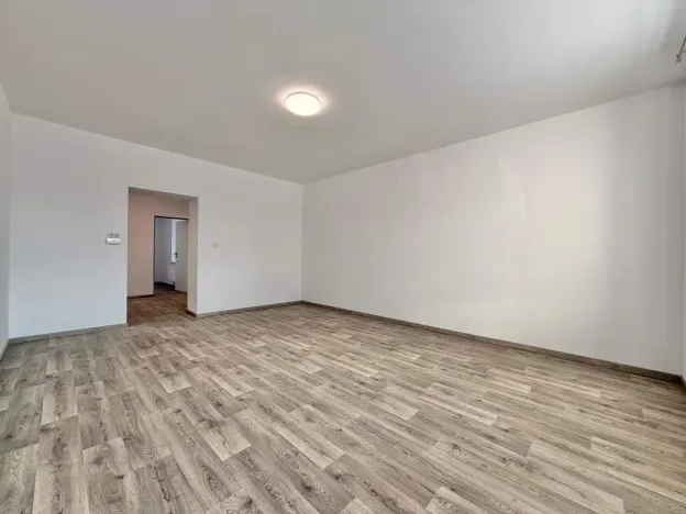 Pronájem bytu 2+1, Opava - Předměstí, Hviezdoslavova, 60 m2