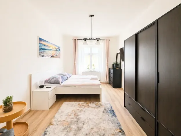 Prodej ubytování, Praha - Smíchov, Vltavská, 57 m2