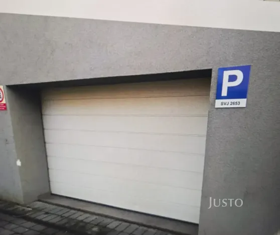 Pronájem garáže, Písek, Gregorova, 16 m2