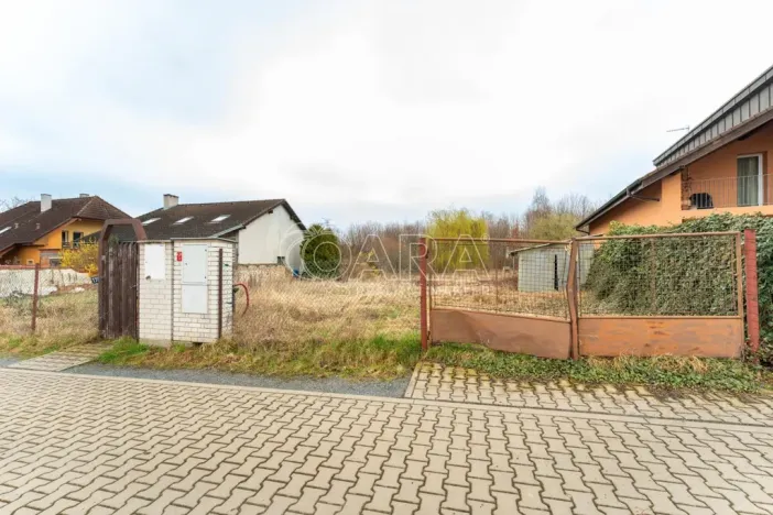 Pronájem pozemku pro bydlení, Dolní Břežany, Krátká, 585 m2