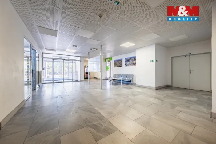 Pronájem obchodního prostoru, Praha - Petrovice, Ohmova, 14 m2