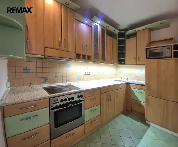 Prodej bytu 2+kk, Svitavy, Na Vějíři, 74 m2