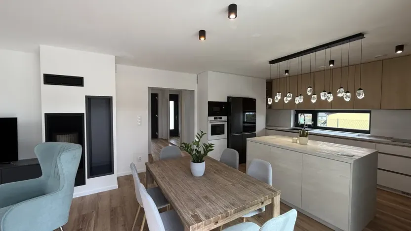 Prodej rodinného domu, Panenské Břežany, Nad Svatou Annou, 184 m2