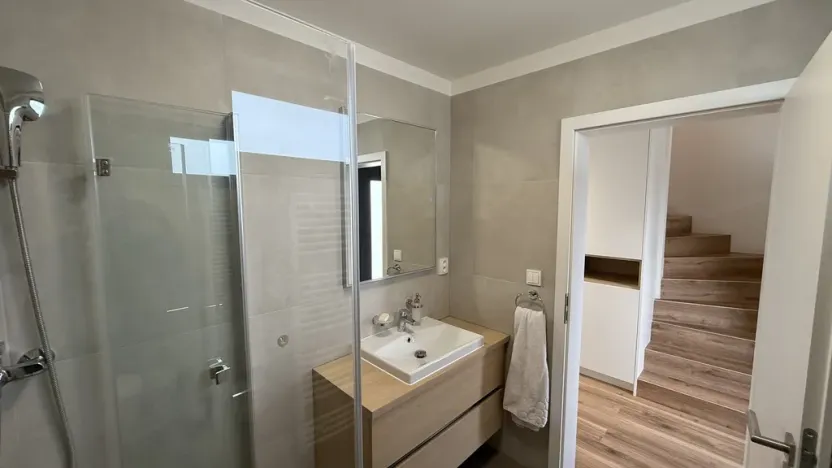 Prodej rodinného domu, Panenské Břežany, Nad Svatou Annou, 184 m2