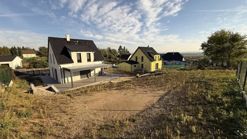 Prodej rodinného domu, Panenské Břežany, Nad Svatou Annou, 174 m2
