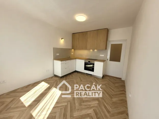 Pronájem bytu 3+kk, Olomouc - Holice, Hanácká, 68 m2