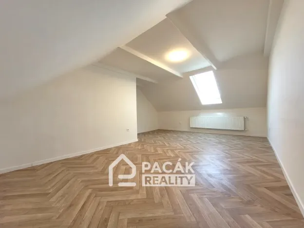 Pronájem bytu 3+kk, Olomouc - Holice, Hanácká, 68 m2