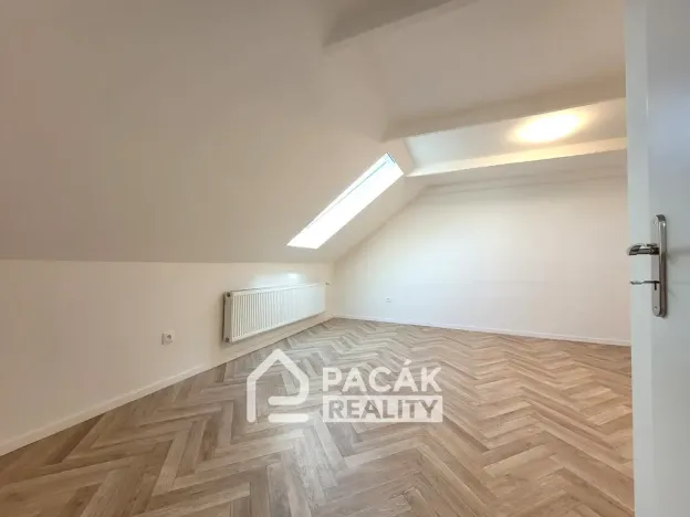 Pronájem bytu 3+kk, Olomouc - Holice, Hanácká, 68 m2