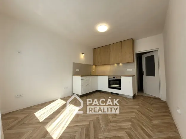 Pronájem bytu 3+kk, Olomouc - Holice, Hanácká, 68 m2