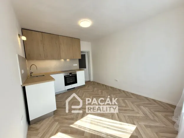 Pronájem bytu 3+kk, Olomouc - Holice, Hanácká, 68 m2