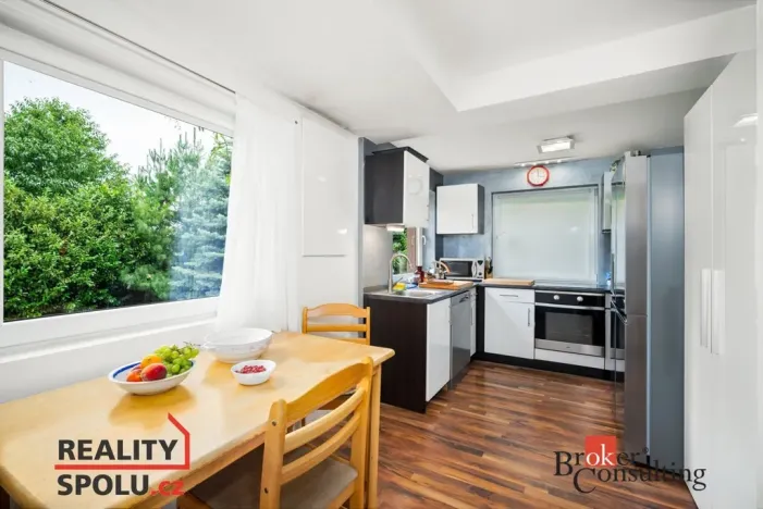 Pronájem rodinného domu, Praha - Řeporyje, Mrákovská, 50 m2