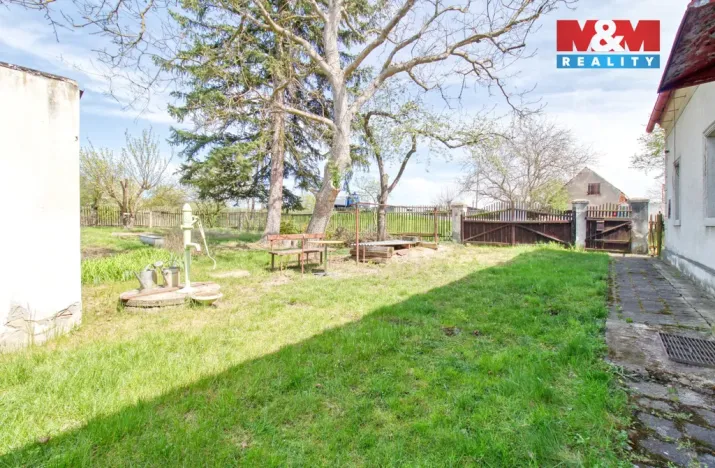 Prodej rodinného domu, Staňkovice - Tvršice, 80 m2