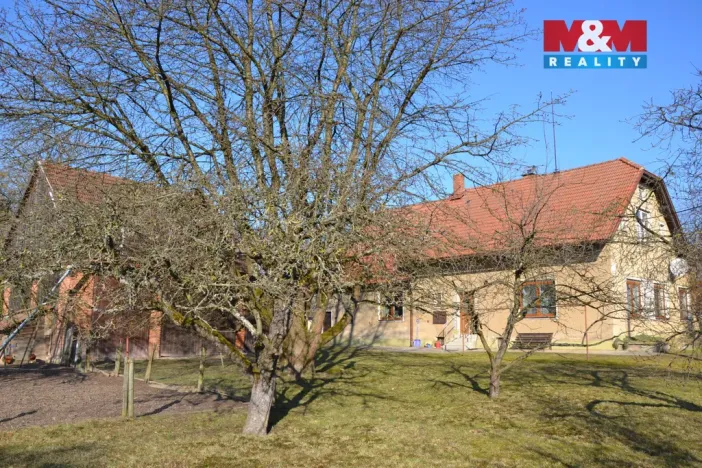 Prodej rodinného domu, Vestec, 349 m2