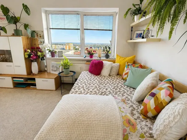 Pronájem bytu 1+kk, Praha - Prosek, Litoměřická, 28 m2