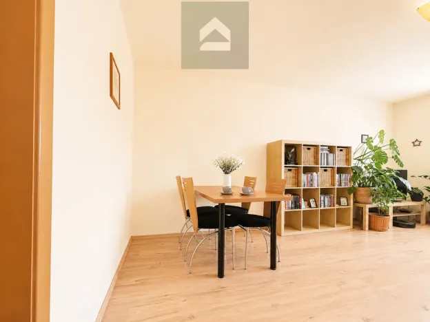 Prodej bytu 3+1, Plzeň - Lobzy, Dlouhá, 77 m2