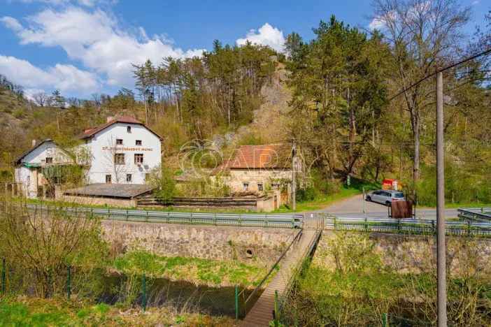 Prodej rodinného domu, Beroun - Beroun-Hostim, Ke Svatému Jánu, 312 m2