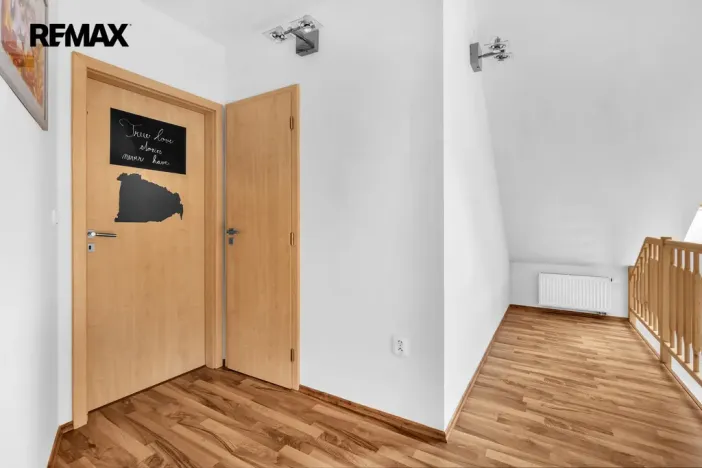 Prodej bytu 4+kk, Strančice, Náměstí Emila Kolbena, 108 m2