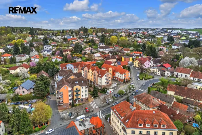 Prodej bytu 4+kk, Strančice, Náměstí Emila Kolbena, 108 m2