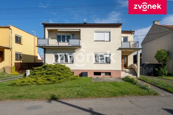 Prodej rodinného domu, Huštěnovice, 200 m2