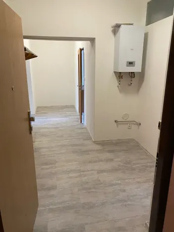 Pronájem bytu 3+1, Praha - Radotín, Horymírovo náměstí, 94 m2