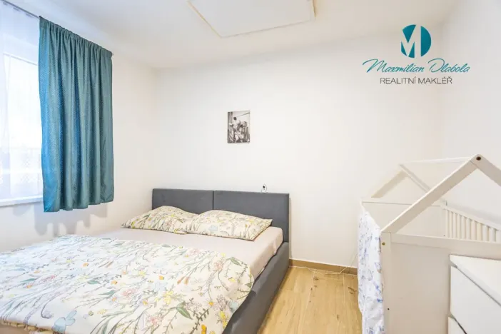 Prodej bytu 3+kk, Trstěnice, 70 m2