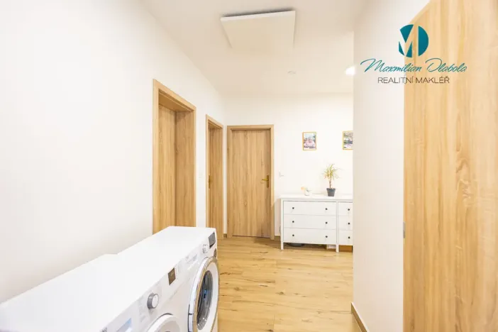 Prodej bytu 3+kk, Trstěnice, 70 m2