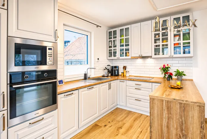 Prodej bytu 3+kk, Trstěnice, 70 m2