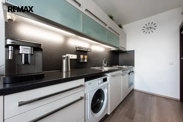 Prodej bytu 3+1, Brno - Líšeň, Horníkova, 73 m2