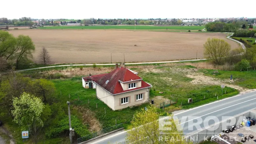 Prodej rodinného domu, Sezemice - Počaply, 150 m2