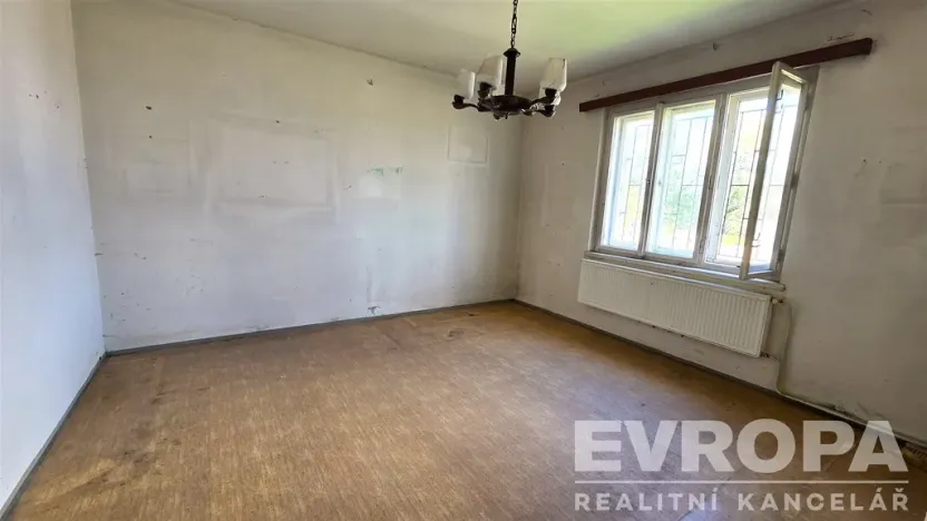 Prodej rodinného domu, Sezemice - Počaply, 150 m2