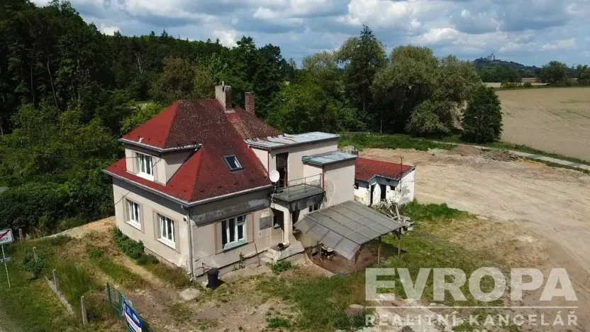 Prodej rodinného domu, Sezemice - Počaply, 150 m2