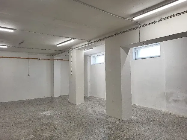 Pronájem skladu, Brno, Bohunická, 276 m2