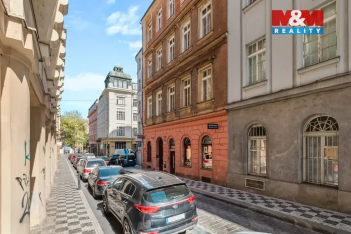 Pronájem bytu 2+1, Praha - Nové Město, Růžová, 60 m2