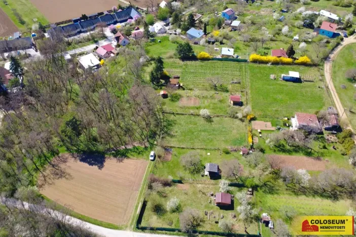 Prodej zahrady, Želešice, 776 m2