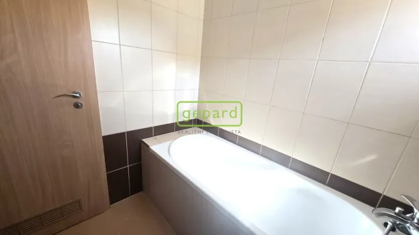 Pronájem bytu 3+kk, Praha, Vladycká, 55 m2