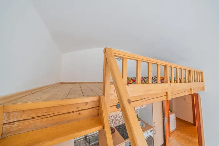 Prodej bytu 2+kk, Praha - Smíchov, Holečkova, 34 m2