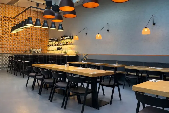 Pronájem kanceláře, Praha, Lihovarská, 368 m2