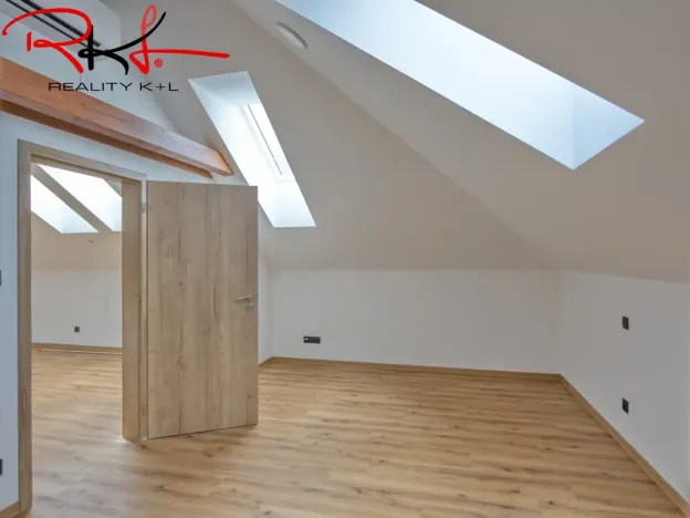 Pronájem bytu 3+kk, Brozany nad Ohří, Voborského, 69 m2