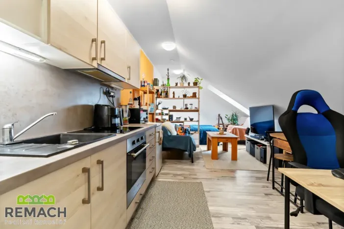 Pronájem bytu 1+kk, Uherské Hradiště, Prostřední, 33 m2