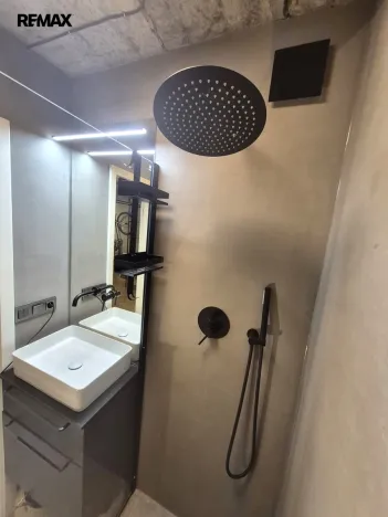 Pronájem bytu 2+kk, Praha - Záběhlice, Hlavní, 73 m2