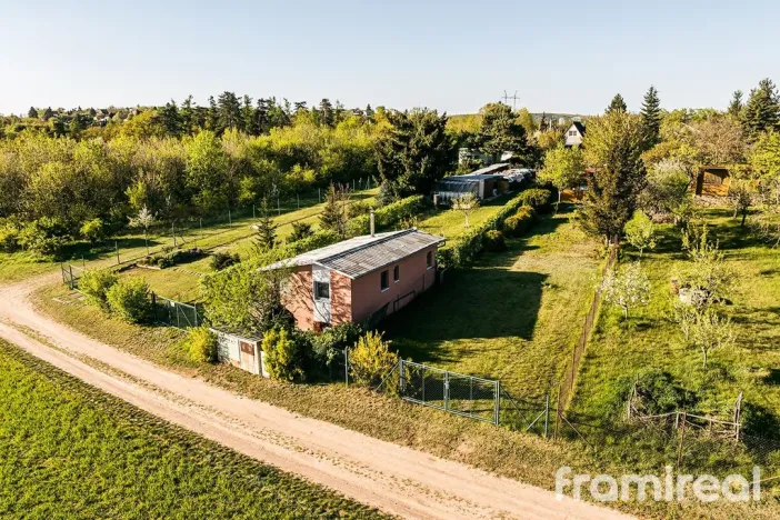 Prodej chaty, Ostopovice, 17 m2