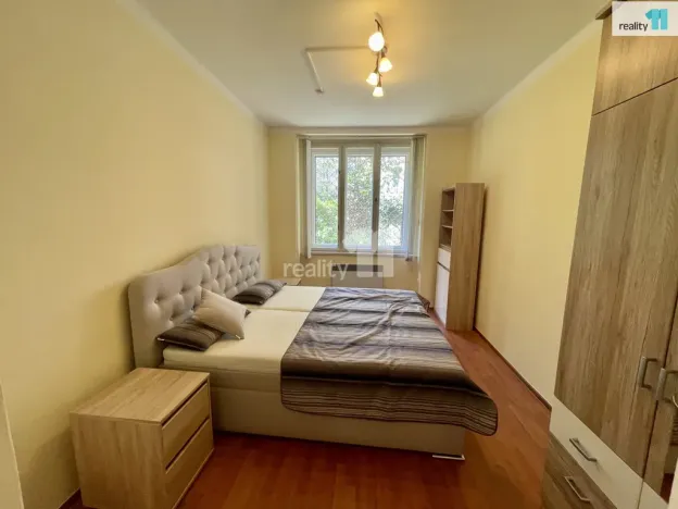 Prodej bytu 2+kk, Praha - Smíchov, Zoubkova, 37 m2