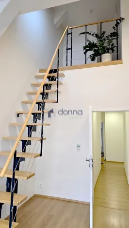 Pronájem bytu 2+kk, Praha, U plynárny, 75 m2