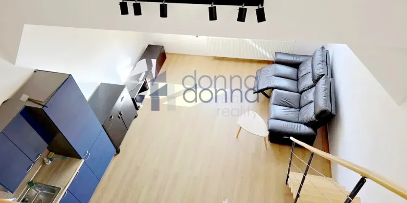 Pronájem bytu 2+kk, Praha, U plynárny, 75 m2